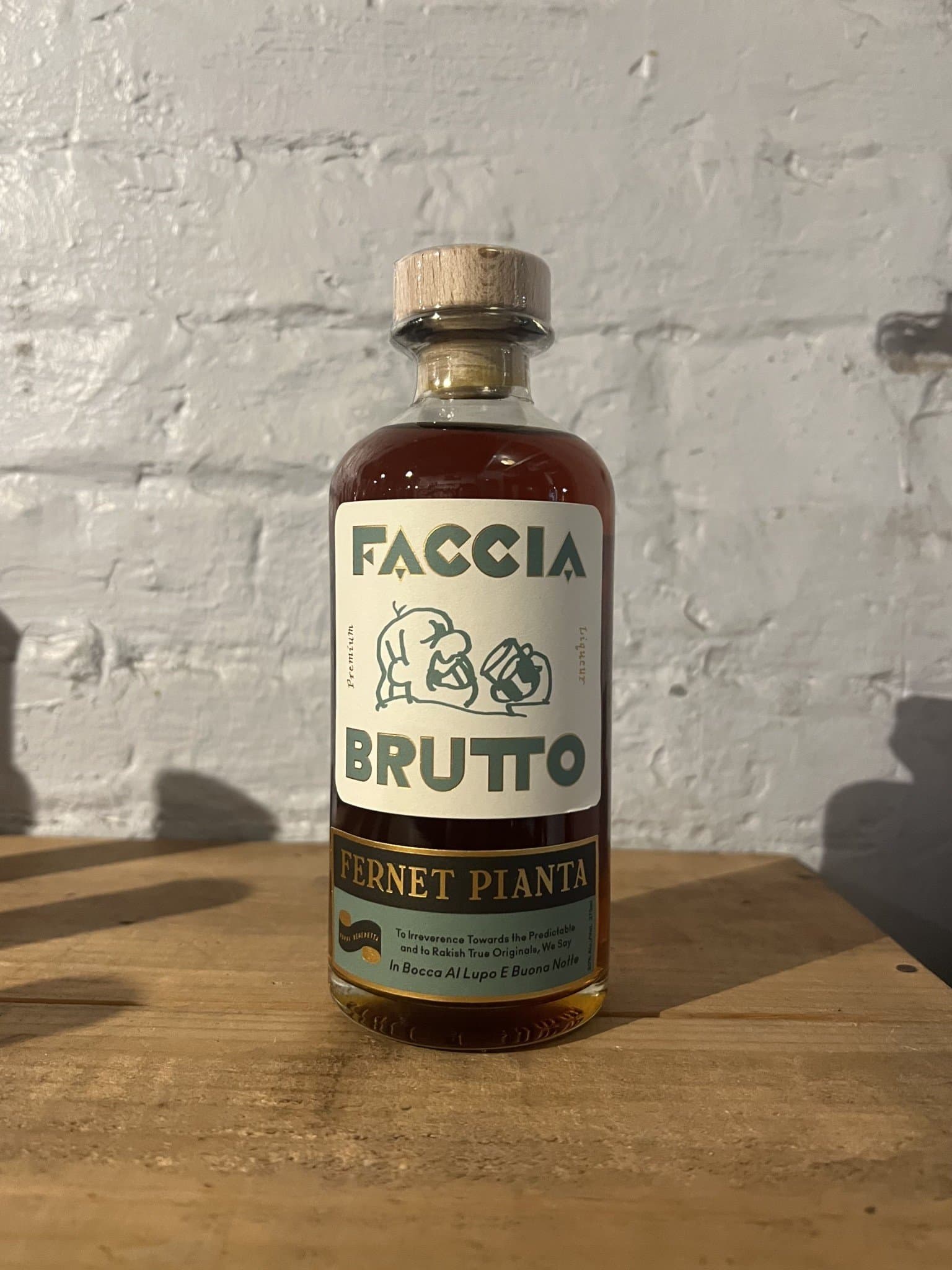 Faccia Brutto Fernet Pianta