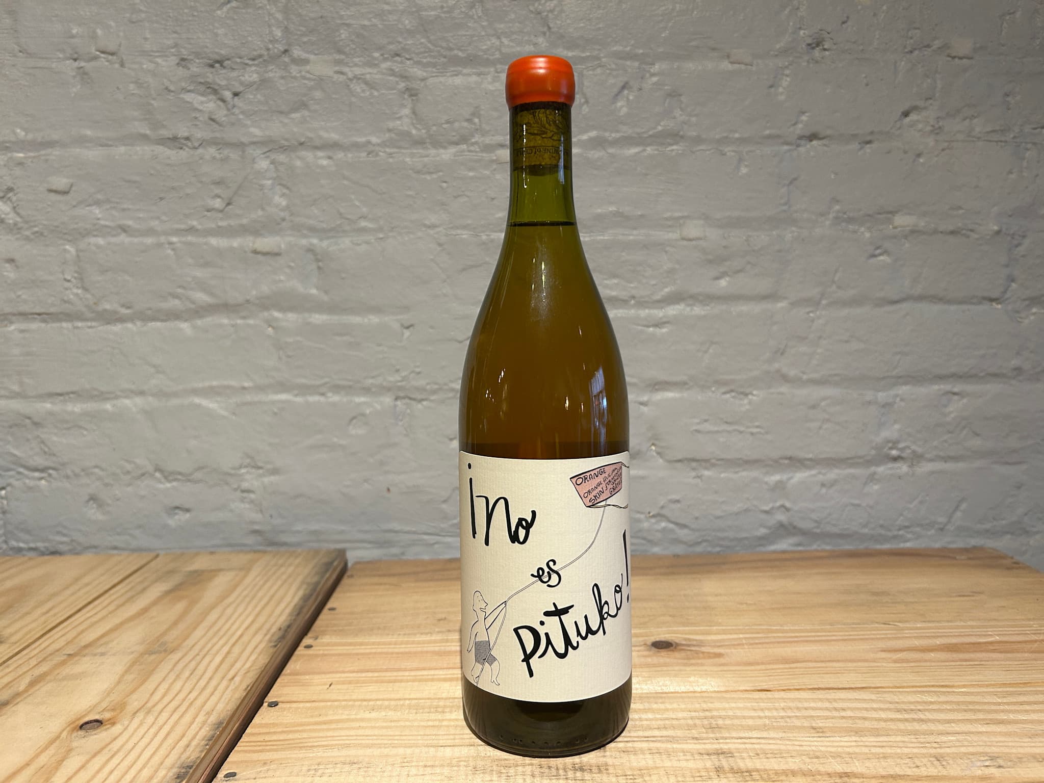 Echeverria No Es Pituko Orange