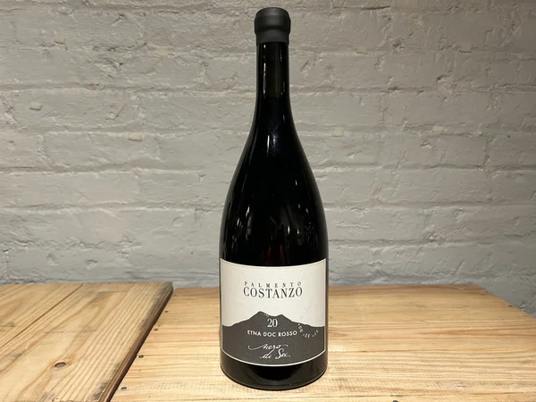 Etna Rosso Nero di Sei