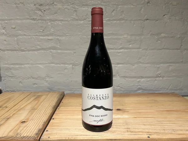 Palmento Costanzo Mofete Etna Rosso