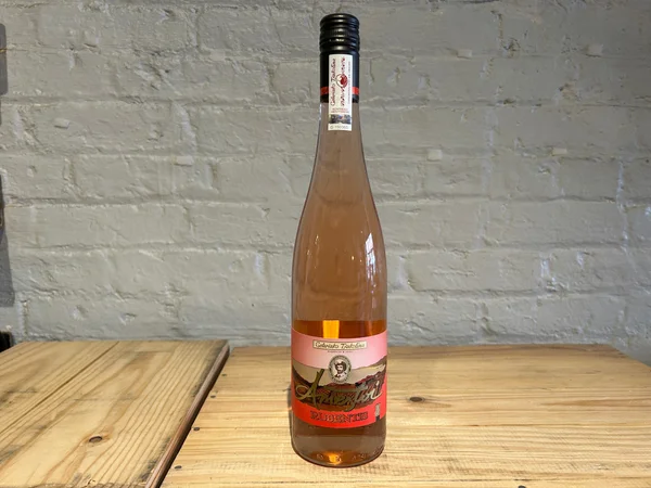 ‘Rubentis’ Rosé